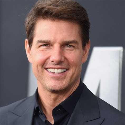 Tom Cruise .